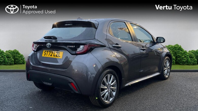 Toyota Yaris 1.5 Hybrid Icon 5dr CVT Hybrid Hatchback